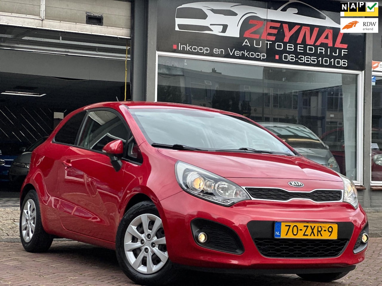 Kia Rio - 1.2 CVVT Super Pack Cruise PDC Keyless Xenon - AutoWereld.nl