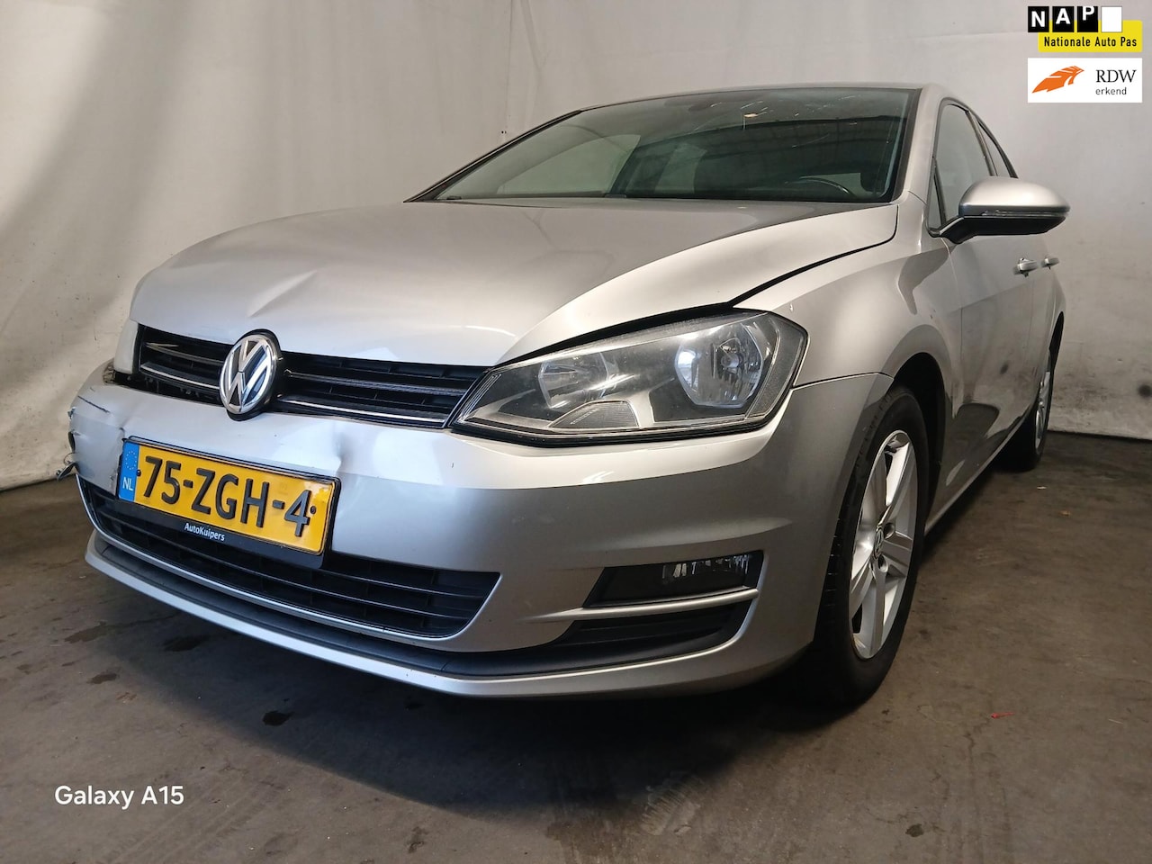 Volkswagen Golf - 1.4 TSI ACT Comfortline - Schade - AutoWereld.nl