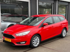 Ford Focus Wagon - 1.0 Trend Edition 2015 Rood Airco/LMV/NAVI