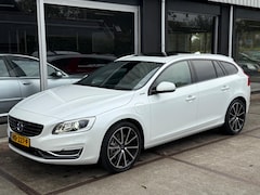 Volvo V60 - 2.4 D5 Twin Engine Special Edition ECC/LEER/NAP