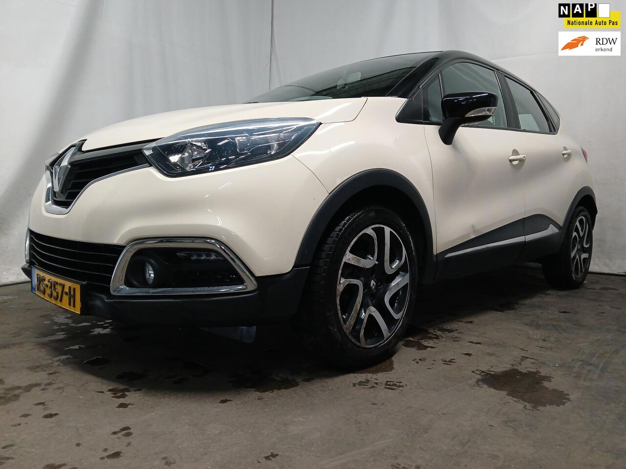 Renault Captur - 0.9 TCe Expression - Airco - 6 maanden garantie - AutoWereld.nl