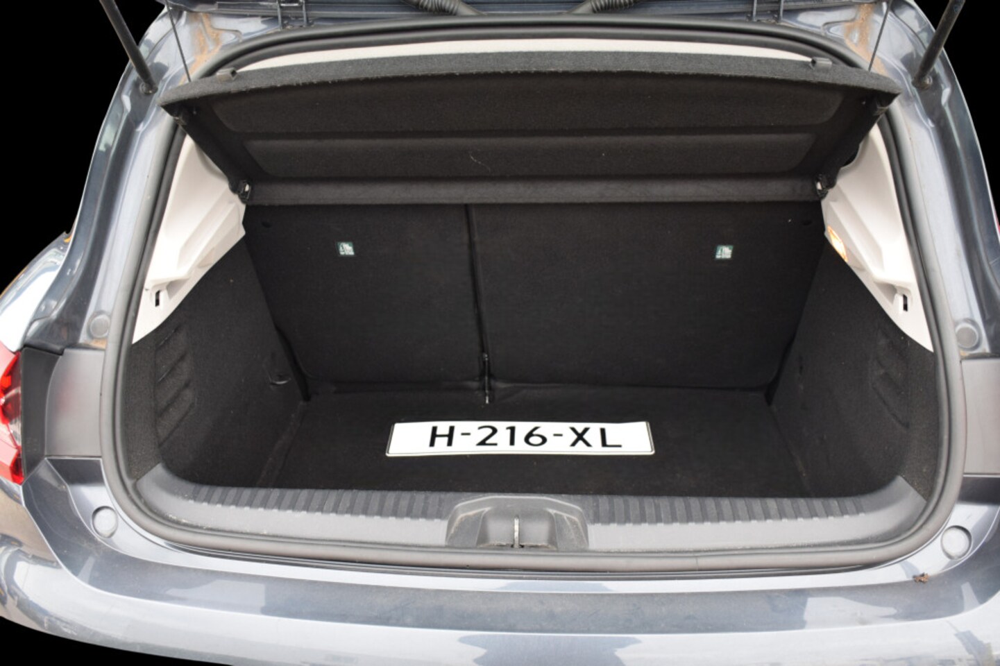 Renault Clio - 1.0 TCe Intens 1.0 TCe Intens, 1e eigenaar, Trekhaak, Half lederen bekleding, Parkeercamera, Parkeerhulp