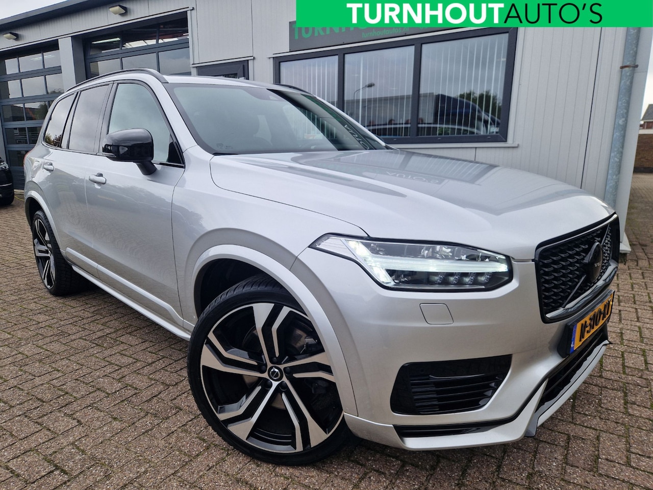 Volvo XC90 - 2.0 T8 Recharge AWD R-Design Luchtvering | Blis | Cam | NL auto - AutoWereld.nl