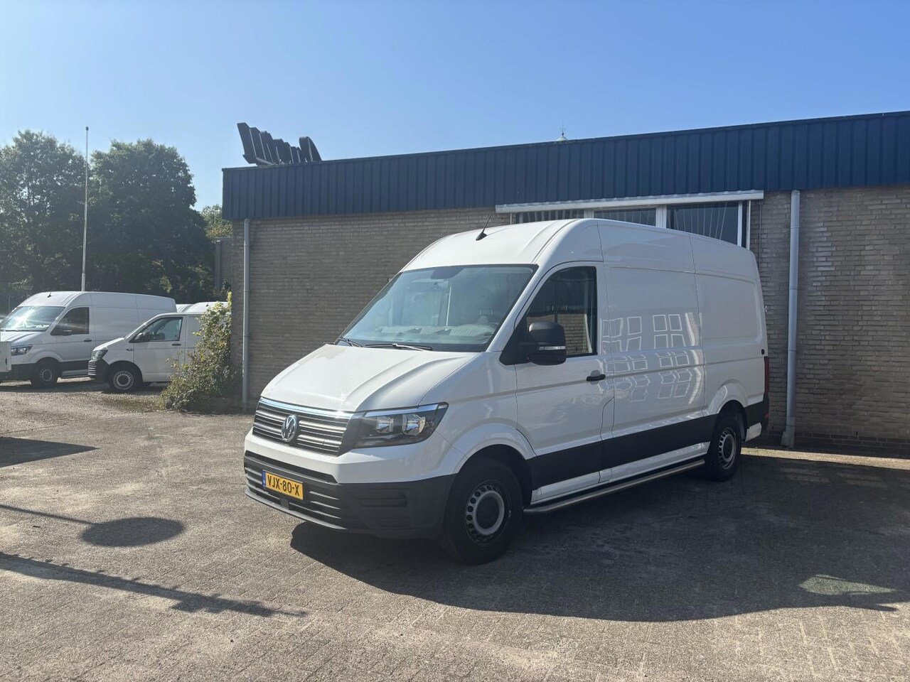 Volkswagen Crafter - 35 2.0 TDI L3H3 Automaat - AutoWereld.nl