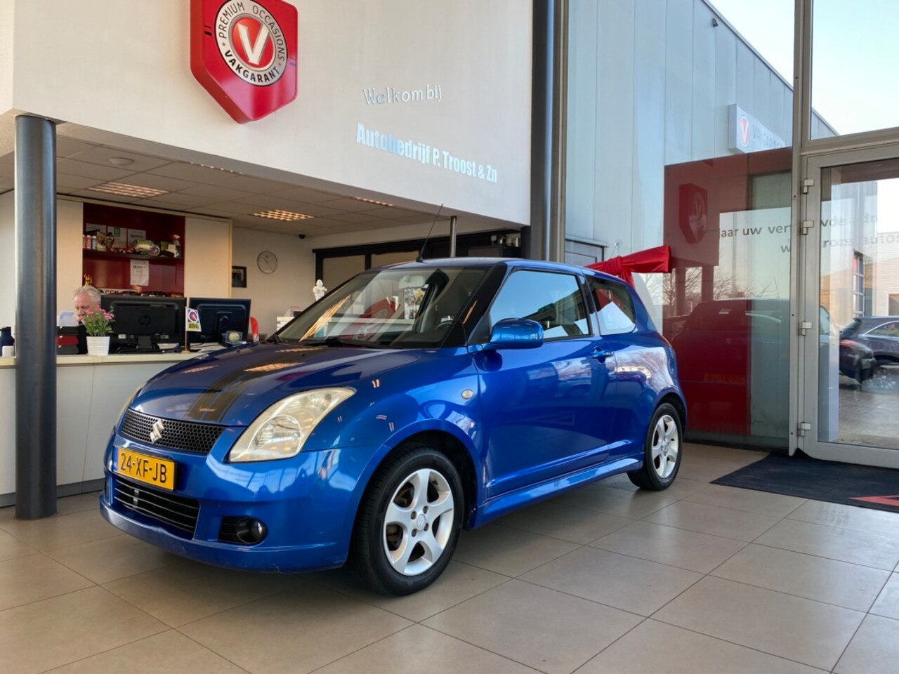Suzuki Swift - 1.3 Exclusive 1.3 Exclusive,Airco,Elektrischpakket,Stuurbekrachting,15 Inch Lmv - AutoWereld.nl