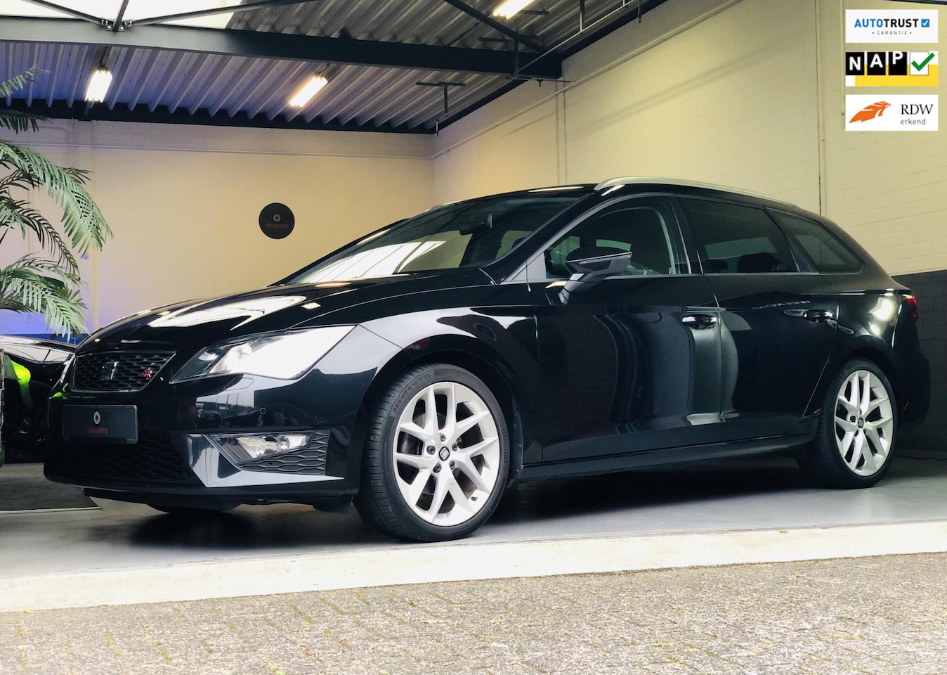 SEAT Leon ST - 1.4 TSI FR/ XENON LED/ ZEER MOOI - AutoWereld.nl