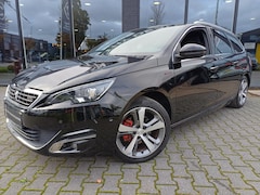 Peugeot 308 SW - 1.2 PureTech GT-line Automaat Massage stoelen Climate Cruise 17"LMV Stoelverwarming NAV