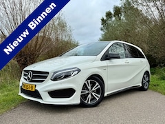 Mercedes-Benz B-klasse - 180 Edition Automaat / Panoramadak / Camera / Leder-Alcantara / Trekhaak / Navi / Clima /