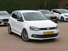 Volkswagen Polo - 1.4 TSI BlueGT / Navigatie / Parkeerhulp V+A / Sport Select / 17'' / Cruise Control