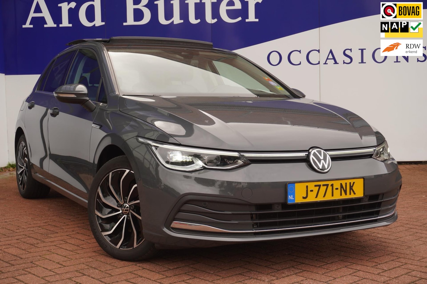 Volkswagen Golf - 1.5 TSI Style H6+Led+Alcantara+Geheugen+Pano-dak+Navigatie+vitrual+assistantie-pakket = SU - AutoWereld.nl