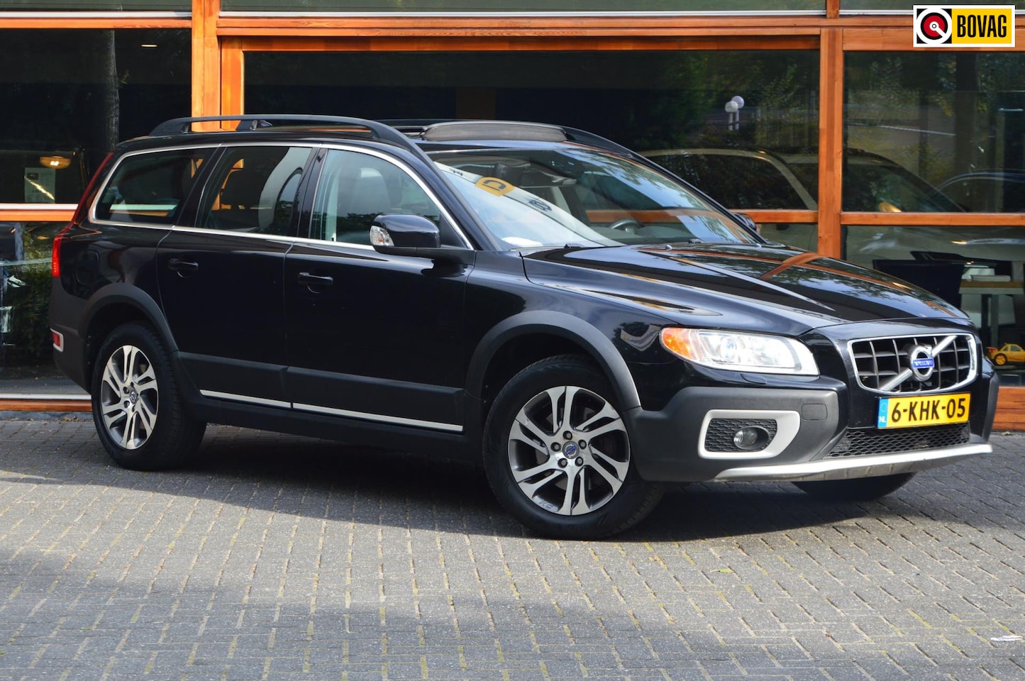 Volvo XC70 - D4 | 5 Cilinder | Dealer Onderhouden | Trekhaak | Stoelverwarming | Schuif/Kantel dak | - AutoWereld.nl