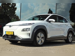 Hyundai Kona Electric - EV COMFORT 64 KWH 3 FASE | CARPLAY | ACC | CAMERA | KRELL AUDIO | KEY-LESS