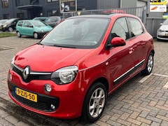 Renault Twingo - 1.0 SCe Dynamique | Panoramadak | Stoelverwarming | Nwe koppeling | Achteruitrij camera |