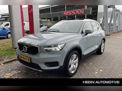 Volvo XC40 - 2.0 T4 Momentum | STOELVERWARMING | CAMERA | NAVIGATIE | CRUISECONTROL ADAPTIEF | DODEHOEK