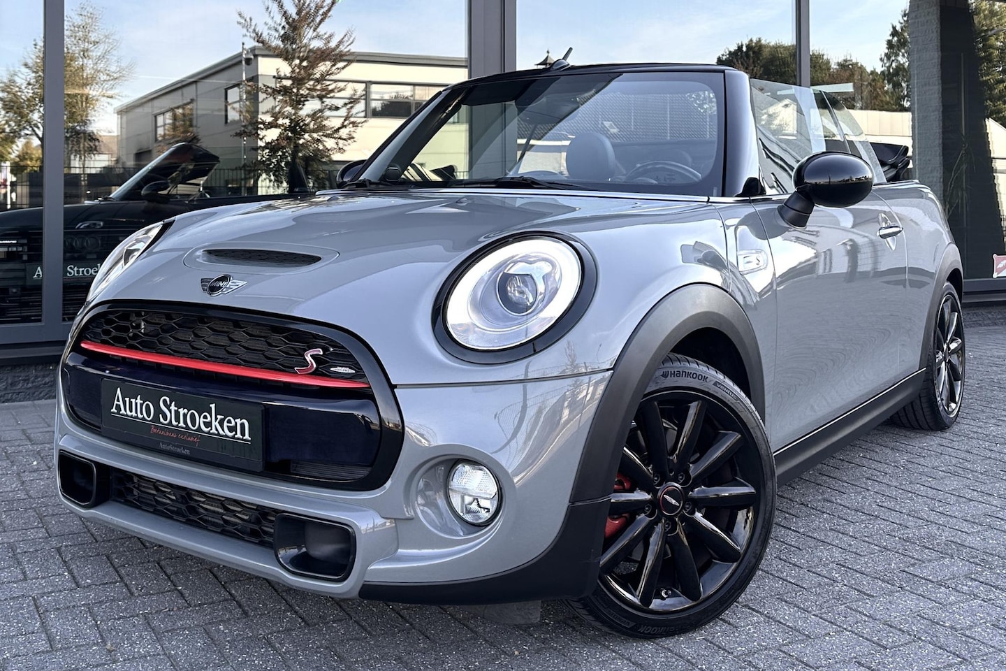 MINI Cabrio - Cooper S JCW Leer Navi Harman/Cardon Unieke auto !! - AutoWereld.nl