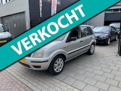 Ford Fusion - 1.6-16V Trend 1e Eigenaar Trekhaak NAP APK 1 Jaar