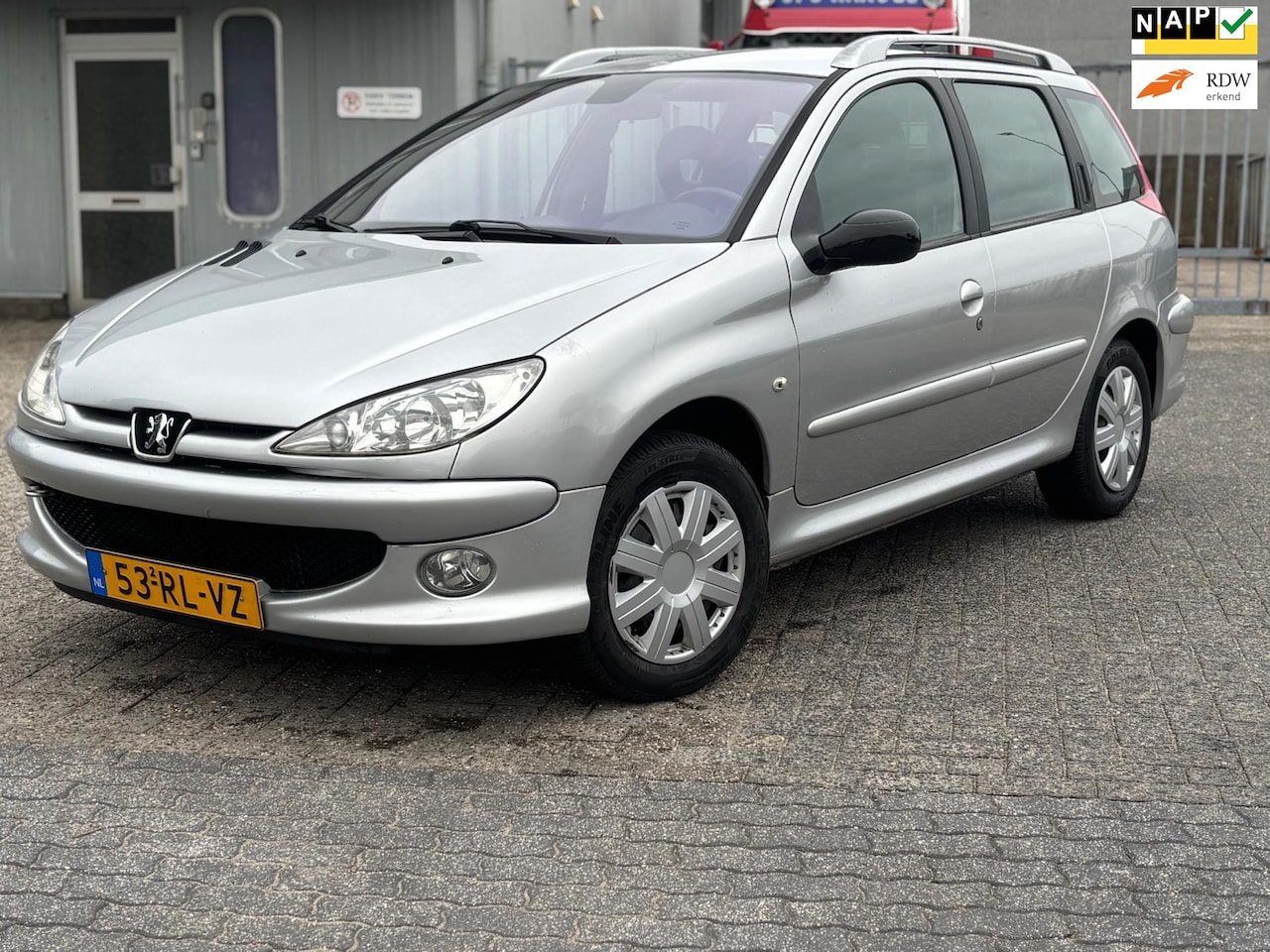 Peugeot 206 SW - 1.6-16V Griffe 1.6-16V Griffe, AUTOMAAT, Nwe Apk, Airco, Leer, Elek pkt - AutoWereld.nl