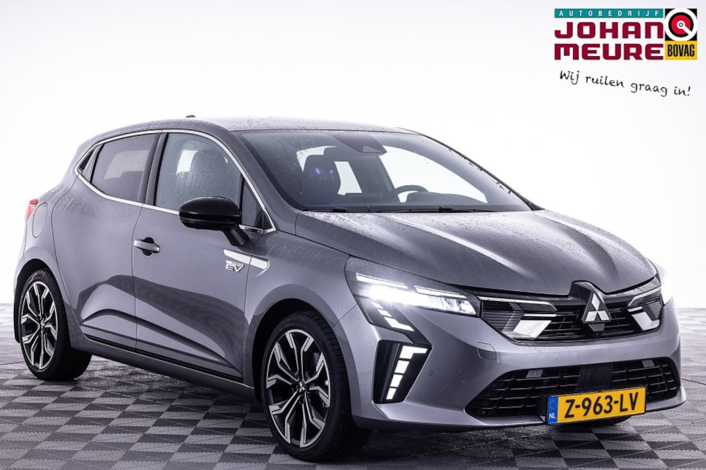 Mitsubishi Colt - 1.6 HEV Instyle | CARPLAY | ECC | NAVI ✅ 1e Eigenaar - AutoWereld.nl