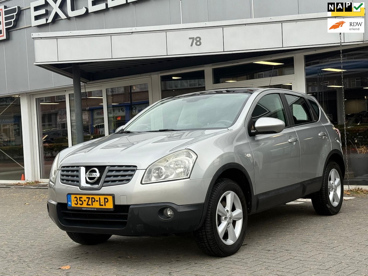 Nissan Qashqai - 2.0 Tekna Premium 4WD-Navi-Pano dak - AutoWereld.nl