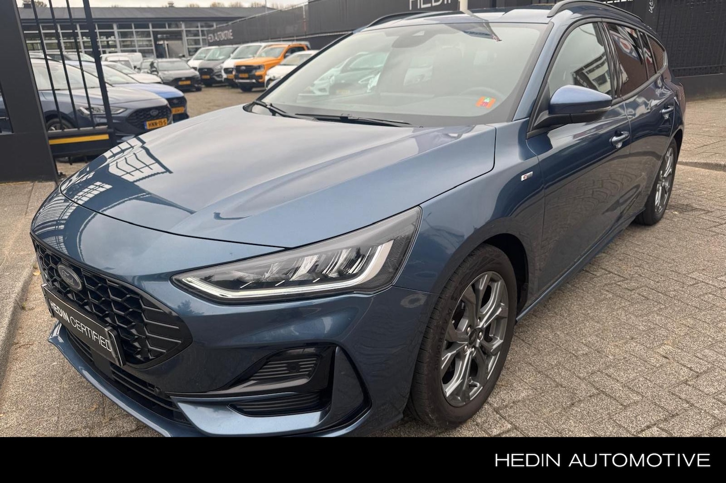 Ford Focus Wagon - 1.0 EcoBoost Hybrid ST Line | Winter Pack - AutoWereld.nl