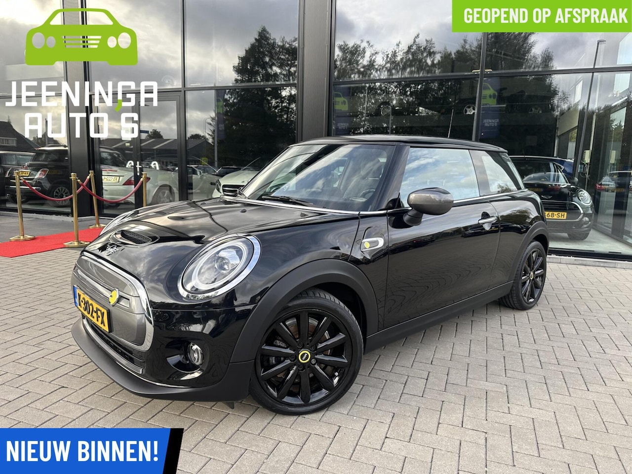 MINI Mini-Electric - Essential 33 kWh|clima|Navi - AutoWereld.nl