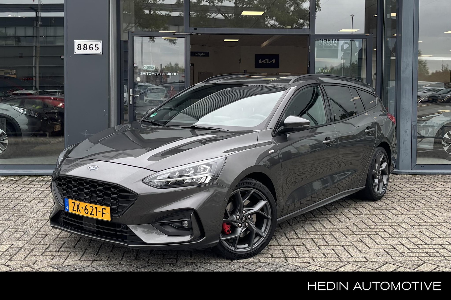 Ford Focus Wagon - 1.0 EcoBoost ST Line Business 1.0 EcoBoost ST Line Business - AutoWereld.nl