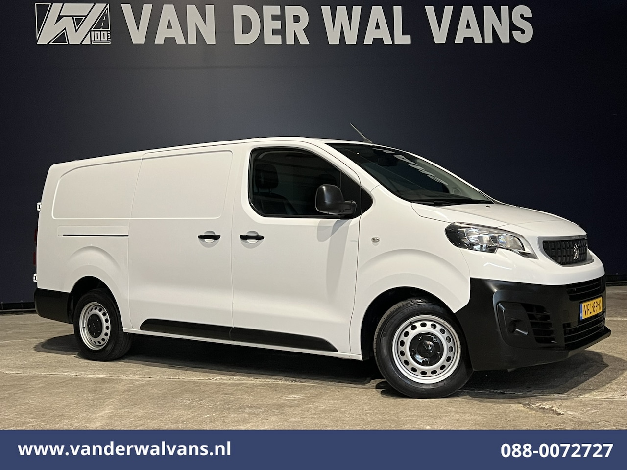 Peugeot Expert - 2.0 BlueHDI 123 pk L3H1 Euro6 Airco | Cruisecontrol | 2500kg Trekhaak Parkeersensoren - AutoWereld.nl
