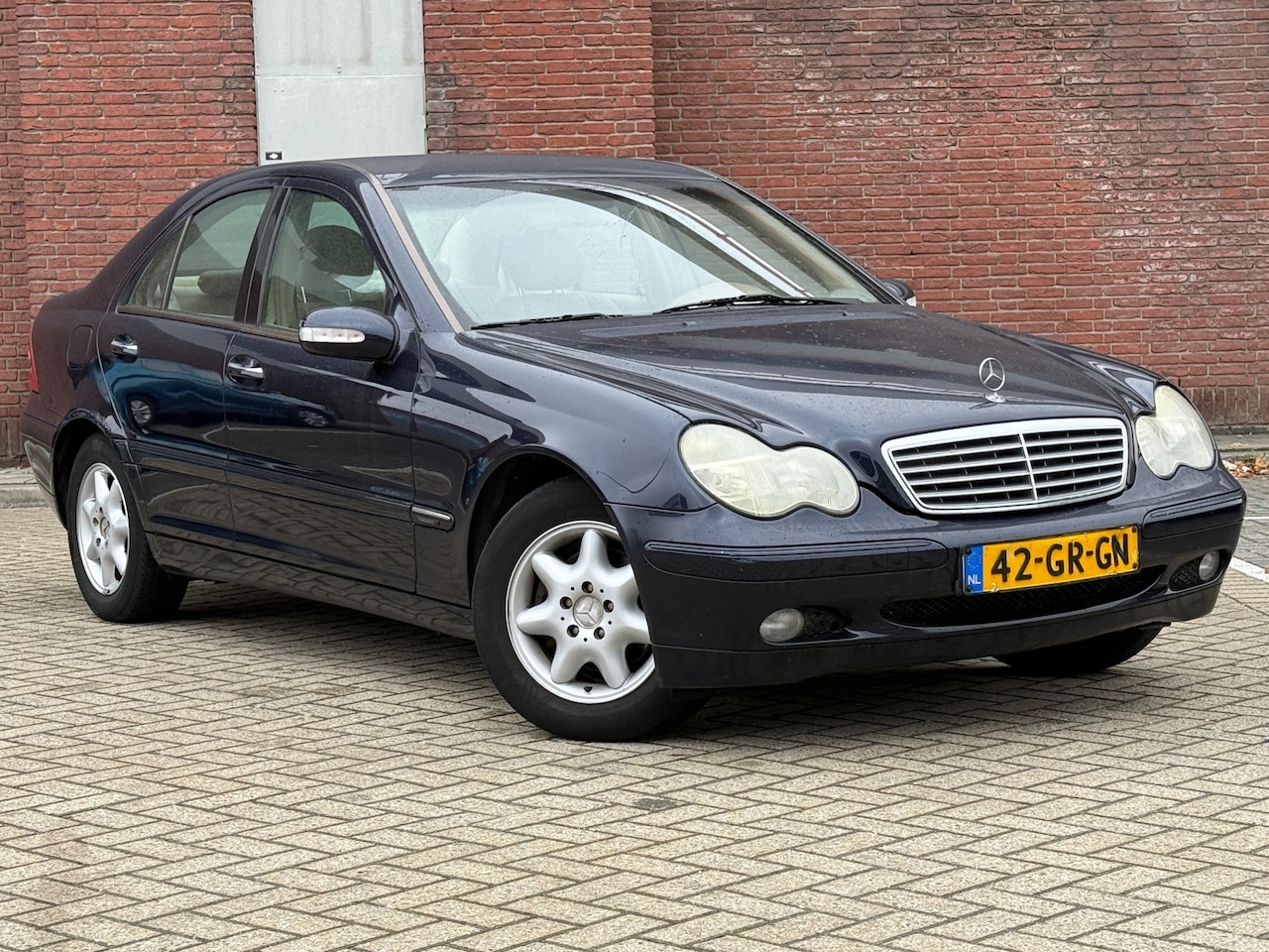 Mercedes-Benz C-klasse - 180 Elegance|AUTOMAAT|LEDER|AIRCO|INRUILKOOPJE - AutoWereld.nl