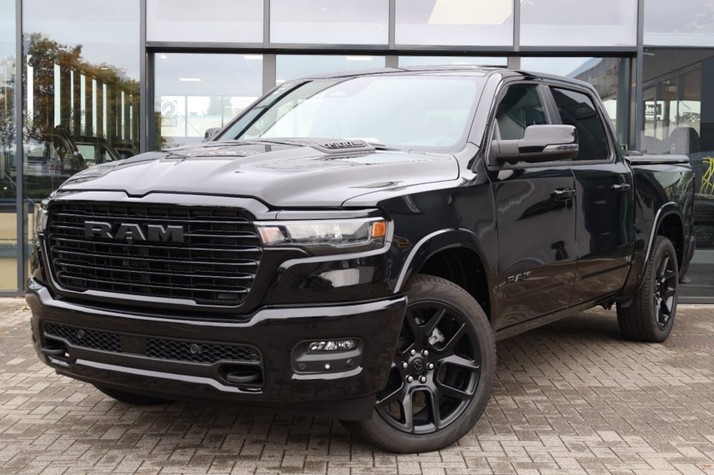 Dodge Ram 1500 - 1500 3.0 L6 LARAMIE SPORT / GRATIS LPG / BPM VRIJ - AutoWereld.nl