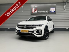 Volkswagen T-Roc - 1.5 TSI R-LINE BLACK STYLE/PANORAMA/TRH/IQ LIGHT/IQ DRIVE/ENZ