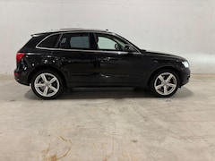 Audi Q5 - 3.0 TDI quattro S-Line Automaat Navi Pano Camera