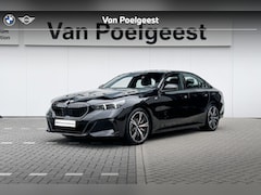 BMW 5-serie - Sedan 520i | M Sport | Trekhaak