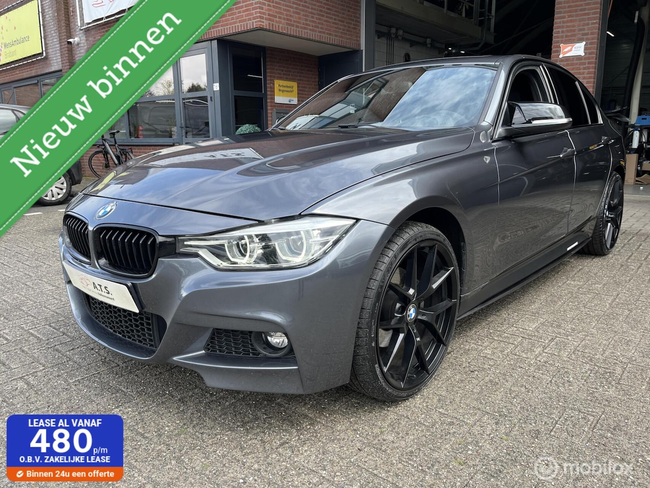 BMW 3-serie - 330i xDrive High Executive M-PAKKET*SCHUIFDAK* - AutoWereld.nl