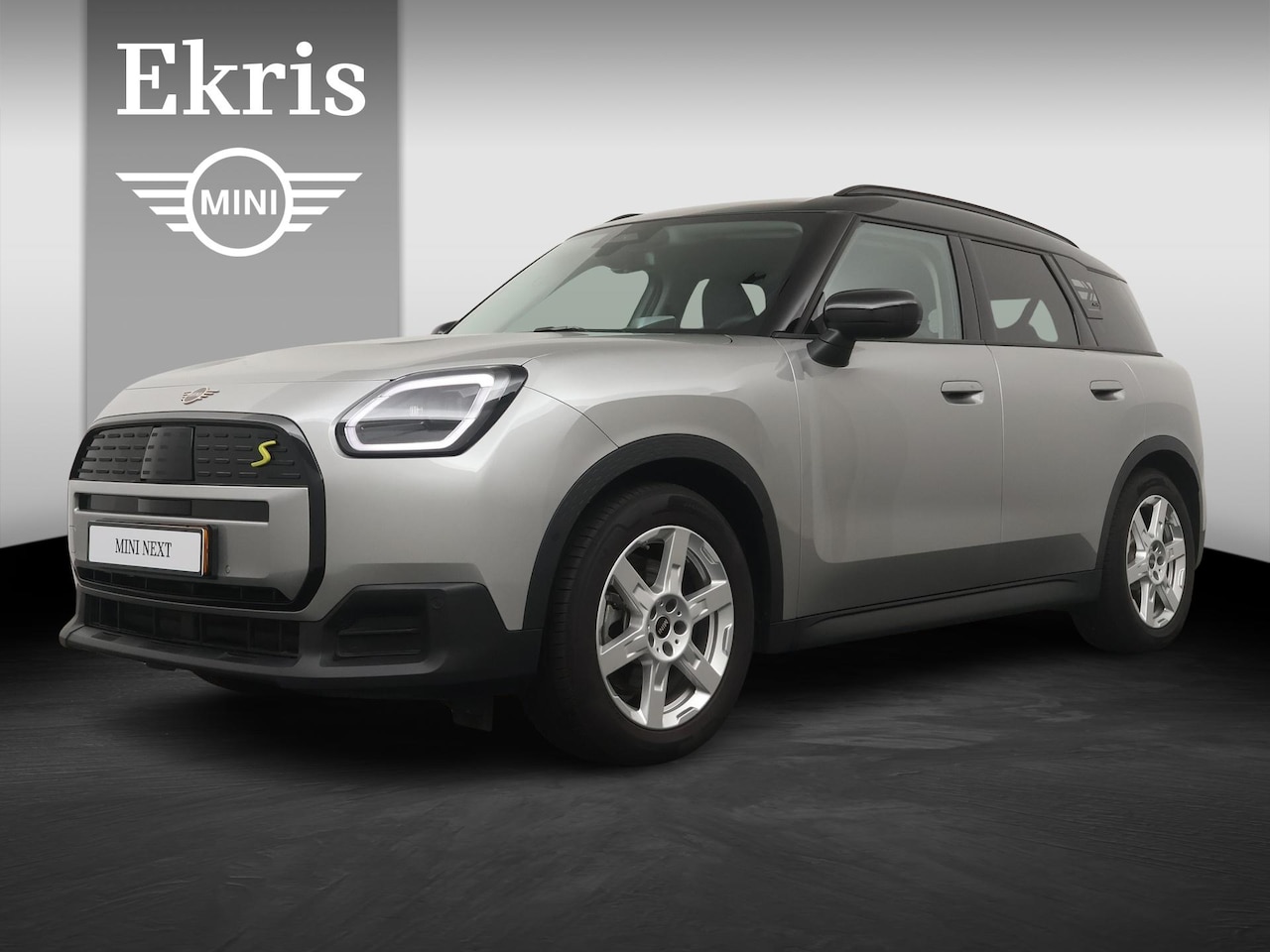 MINI Countryman - SE ALL4 Classic M Plus |Panoramadak|Trekhaak|Head-up|Climate Control|Stoelverwarming| - AutoWereld.nl
