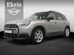 MINI Countryman - SE ALL4 Classic M Plus |Panoramadak|Trekhaak|Head-up|Climate Control|Stoelverwarming|