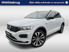 Volkswagen T-Roc - 1.5 TSI 150pk R-Line DSG Automaat Afneembare trekhaak / Navigatie / R-Line in-en exterieur