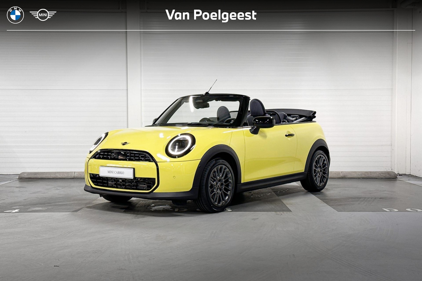 MINI Cabrio - Cooper C Classic M | 17" U-Spoke grey - AutoWereld.nl