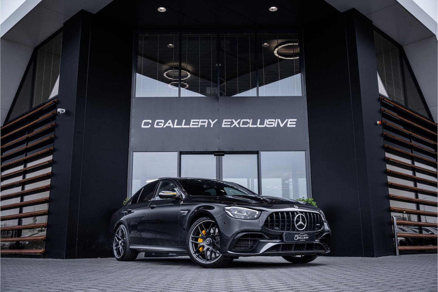 Mercedes-Benz E-klasse - AMG E63 S 4MATIC+ Edition 1 | Panorama | Burmester | Stoelkoeling | 360 Camera - AutoWereld.nl