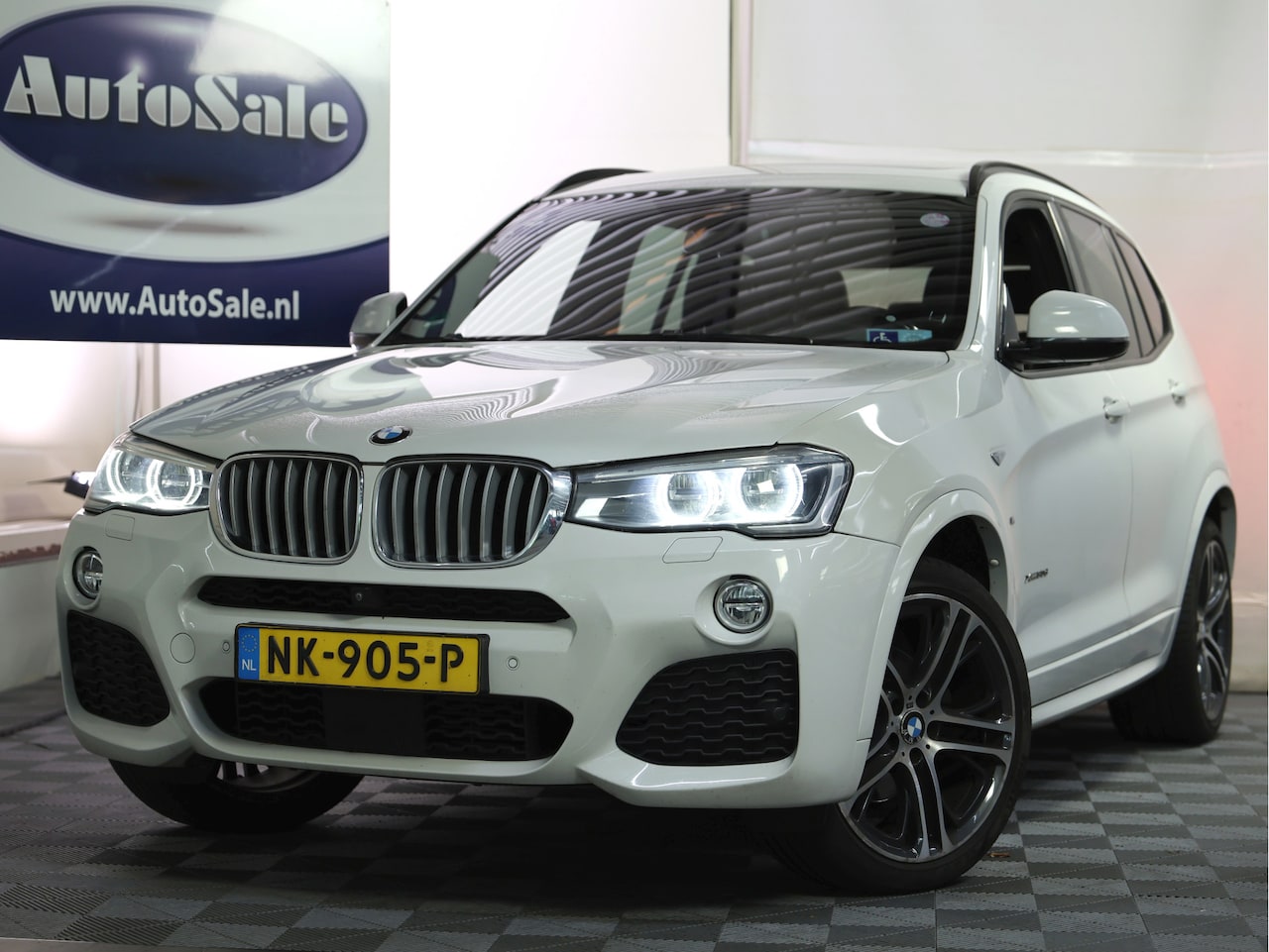 BMW X3 - xDrive30d High Executive M V6 Sport Edition PANO MEMORY 360CAM '16 - AutoWereld.nl