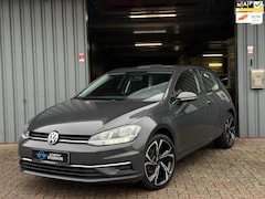 Volkswagen Golf - 1.0 TSI 110 pk Highline Nw APK | PDC 18 inch Velgen