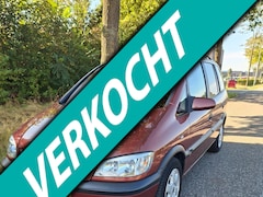 Opel Zafira - 2.2-16V Elegance heel mooi en goed