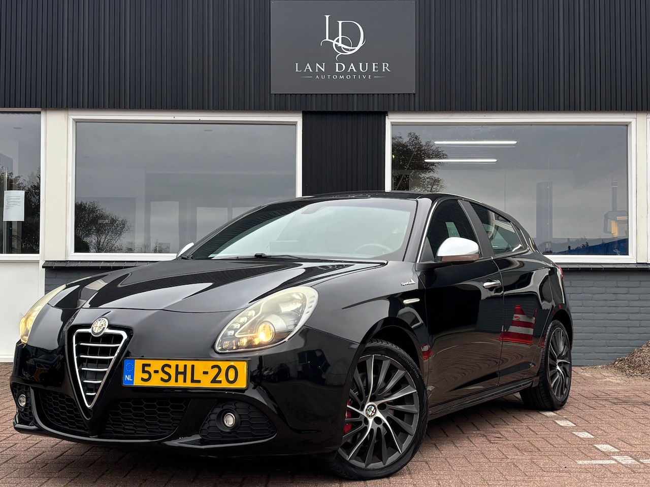 Alfa Romeo Giulietta - 1.4 T Business Executive / Dealer OH / - AutoWereld.nl