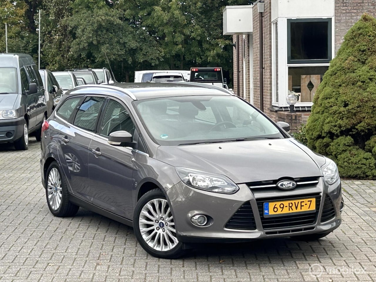 Ford Focus Wagon - 1.6 TI-VCT First Edition | Clima | Trekhaak - AutoWereld.nl