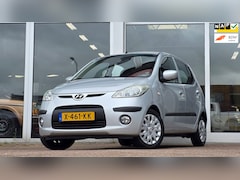Hyundai i10 - 1.25i i-Catcher Airco Hier en daar een beschadiging
