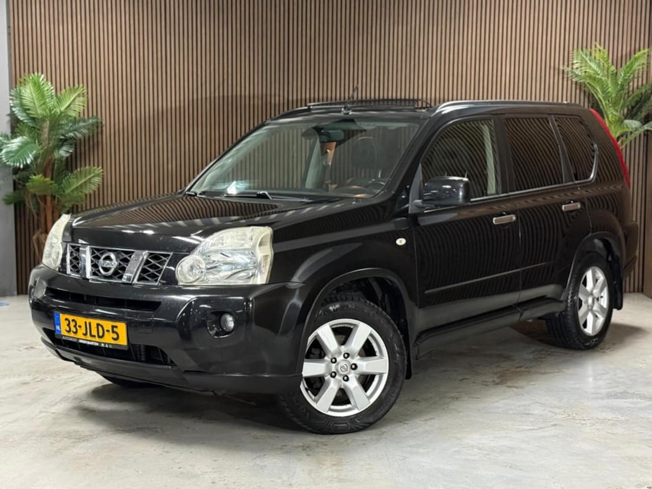 Nissan X-Trail - 2.5 LE 4WD 2.5 LE 4WD - AutoWereld.nl