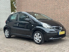 Toyota Aygo - 1.0-12V