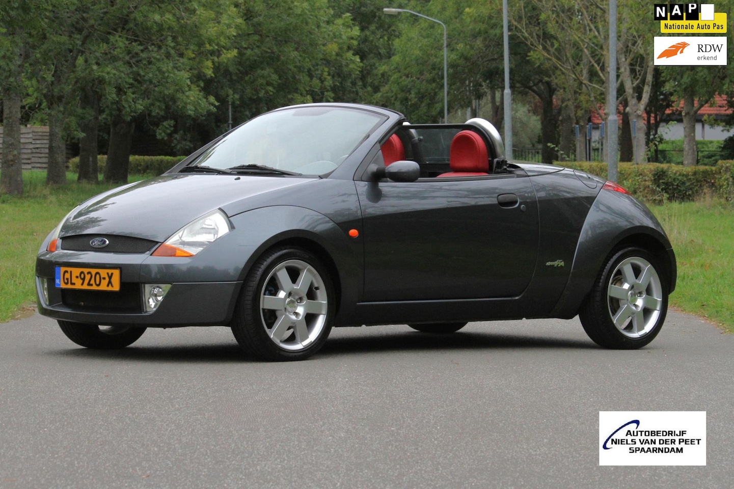 Ford Streetka - 1.6 First Edition / Rood leder interieur / Sportvelgen / Leuke Youngtimer - AutoWereld.nl