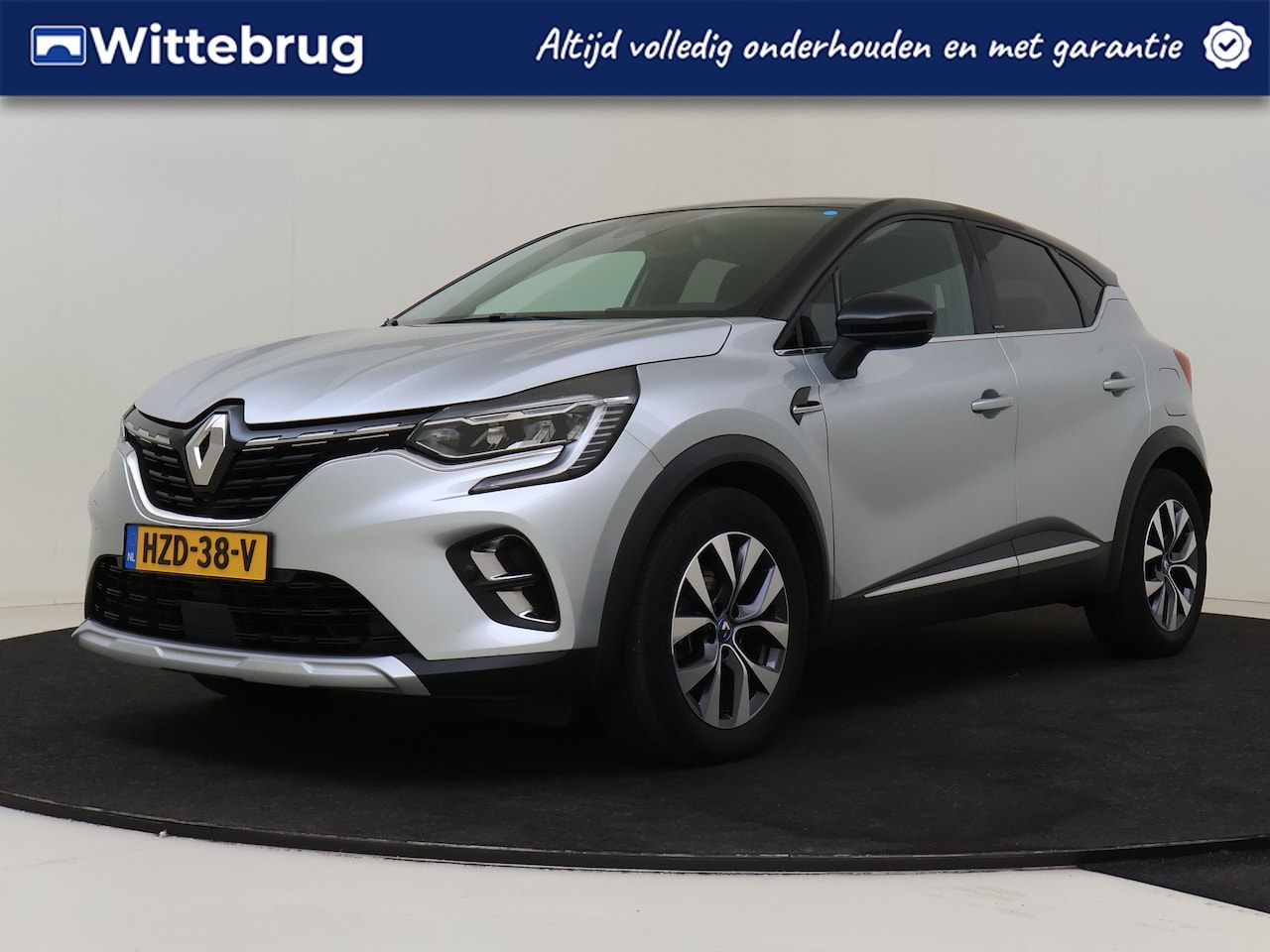 Renault Captur - 1.6 E-Tech Plug-in Hybrid 160 Intens | Achteruitrijcamera | Pack Easy Link | Keyless entry - AutoWereld.nl