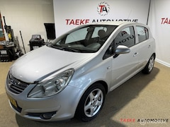 Opel Corsa - 1.4-16V Enjoy Airco/Nap/1eEIG/Stuur/stoel ver