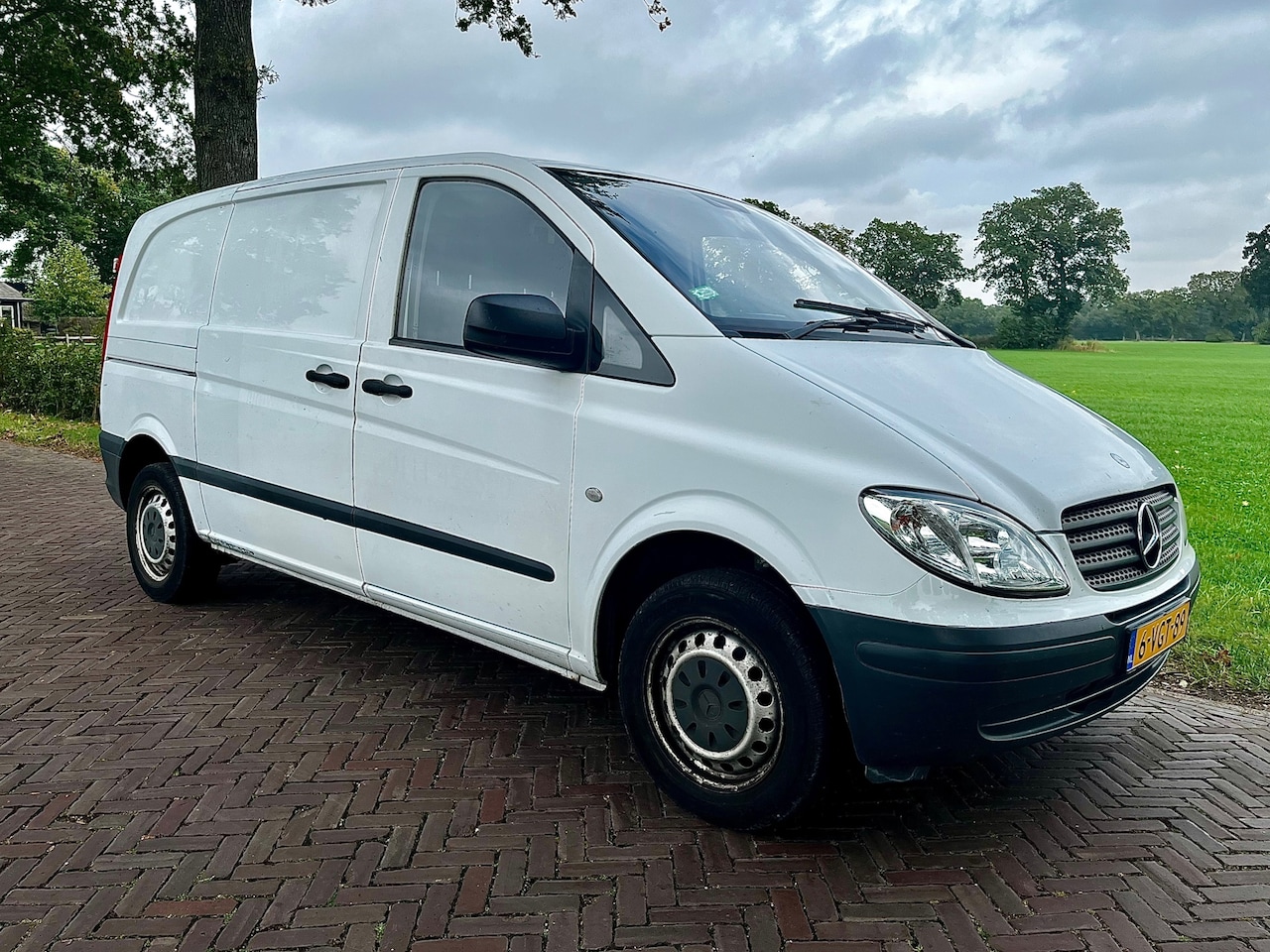 Mercedes-Benz Vito - 109 CDI 320 Trekhaak APK 11-09-2026 . - AutoWereld.nl